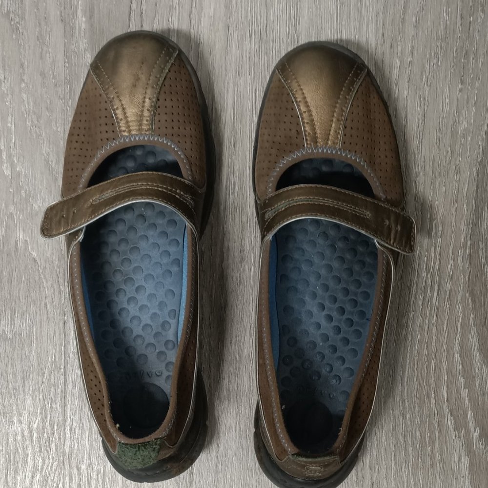 Privo by Clark Slip On Flats, brown, Size 8 1/2